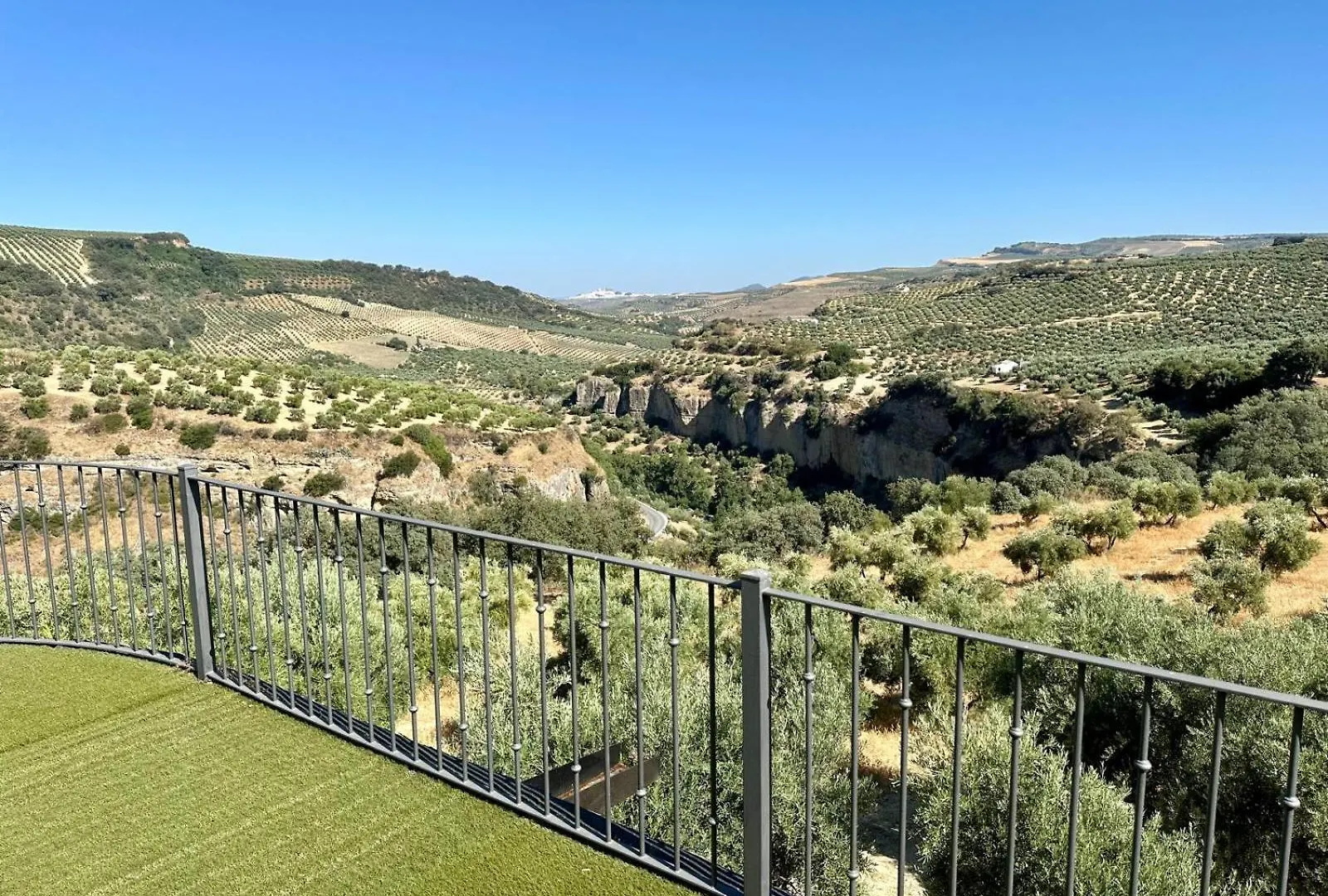 Avalon In Setenil Setenil De Las Bodegas Villa